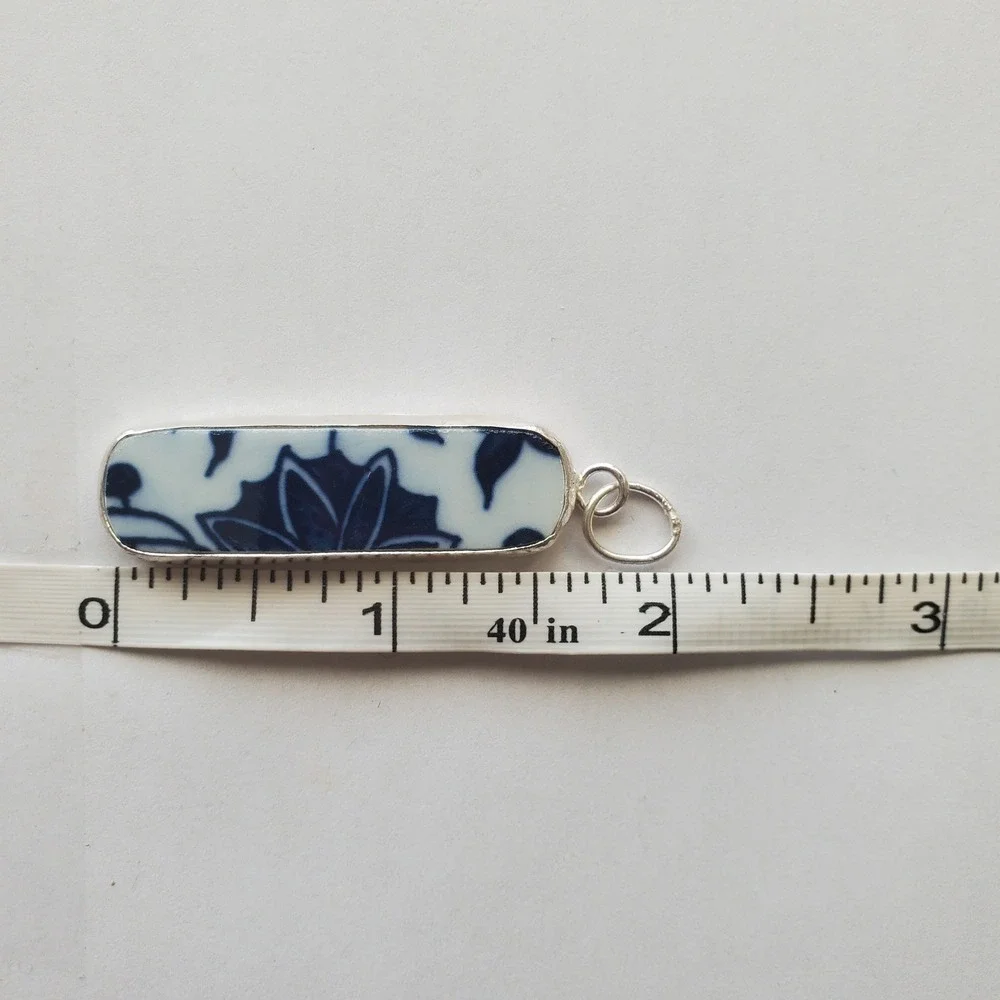 Ginger‎ Jar Jewelry Pendant Blue & White Broken China Repurposed Pottery Shard